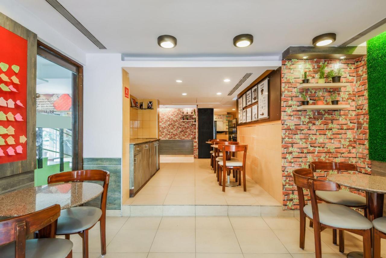 Treebo Arts Executive Hotel Аурангабад Екстериор снимка