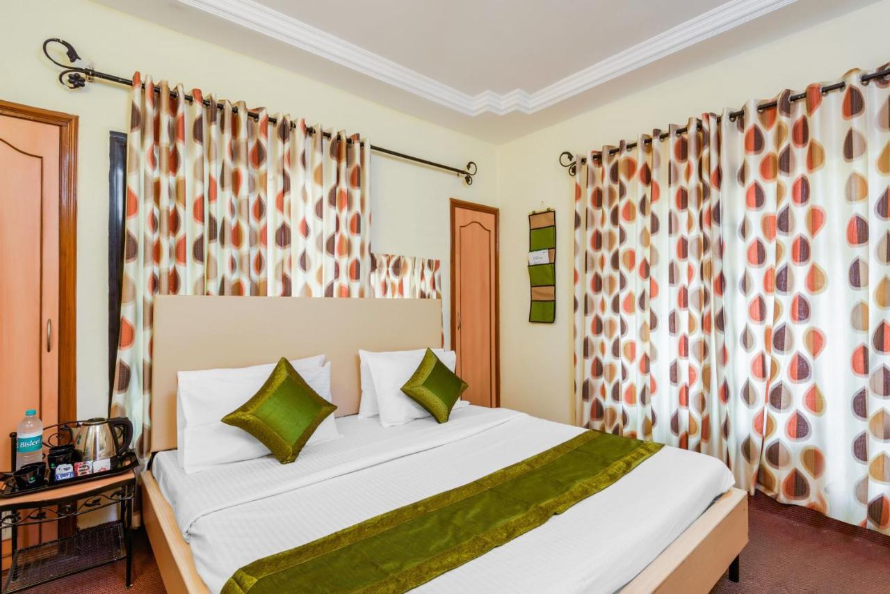 Treebo Arts Executive Hotel Аурангабад Екстериор снимка